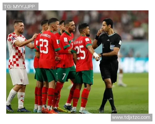 穿上22号球衣的世界足球巨星与他们在绿茵场上的辉煌瞬间 穿上22号球衣的世界足球巨星与他们在绿茵场上的辉煌瞬间